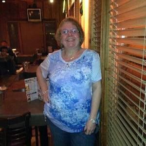 Meet your Posher, Denise